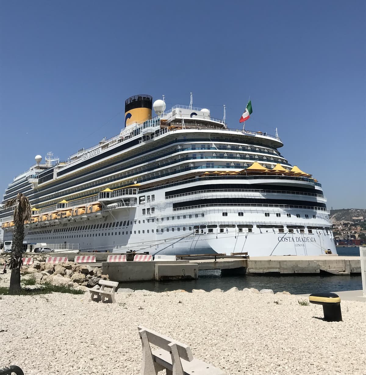 exterieur du costa diadema