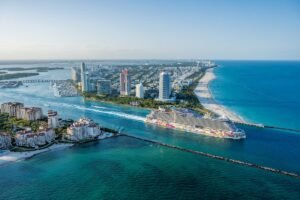 Royal Caribbean ou Norwegian Cruise Line