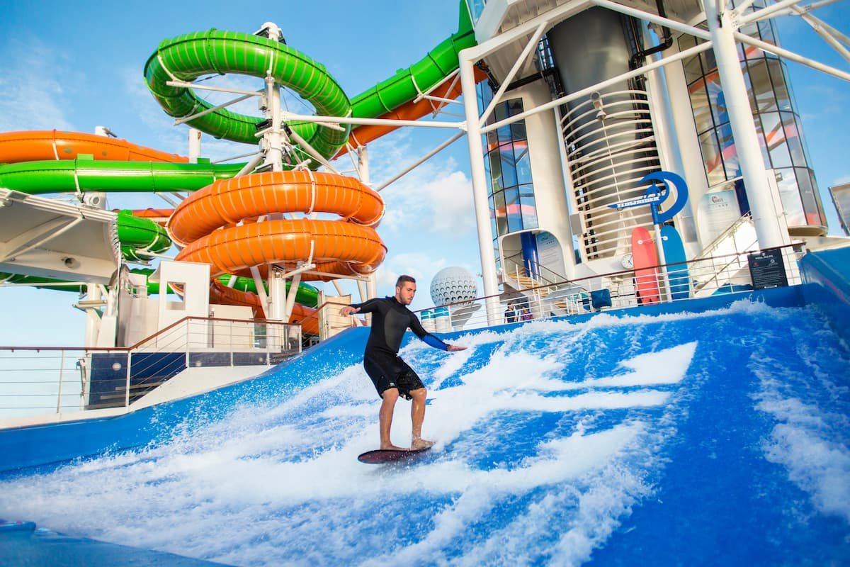 Royal Caribbean ou Norwegian comparatif activités