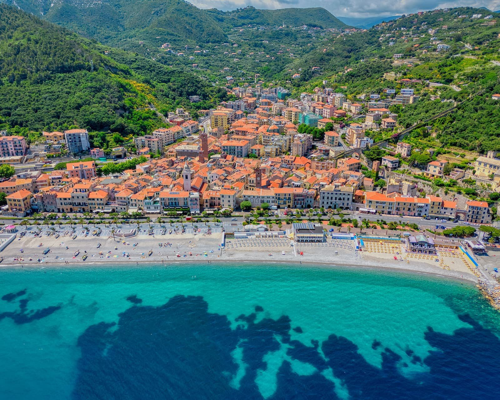 plage savone vue du dessus