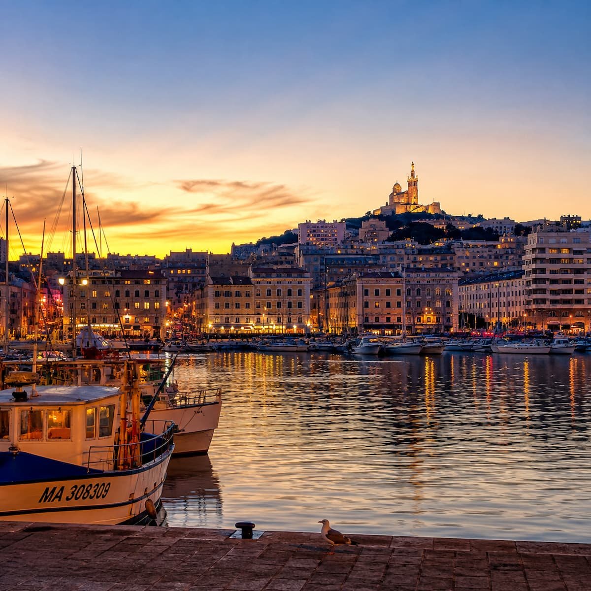 dormir-au-vieux-port-veille-croisiere