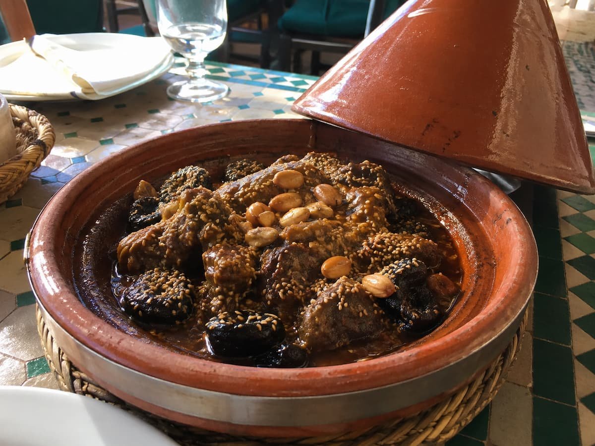 escale à Tanger tajine