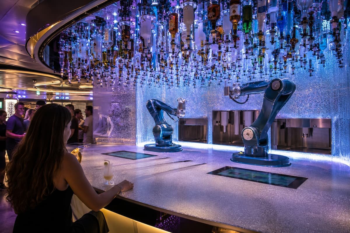 legend of the seas bionic bar