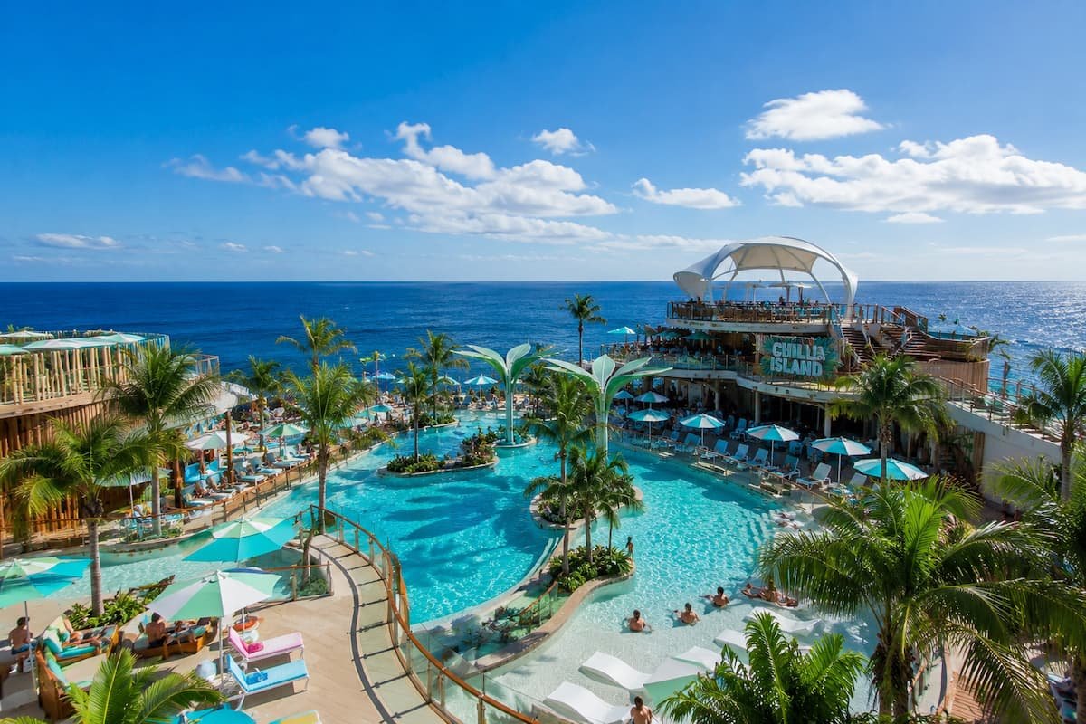 legend of the seas chill island