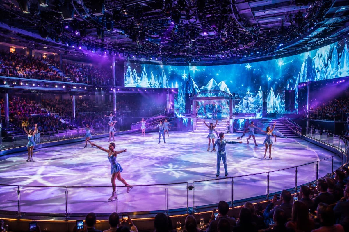 legend of the seas patinoire spectacle