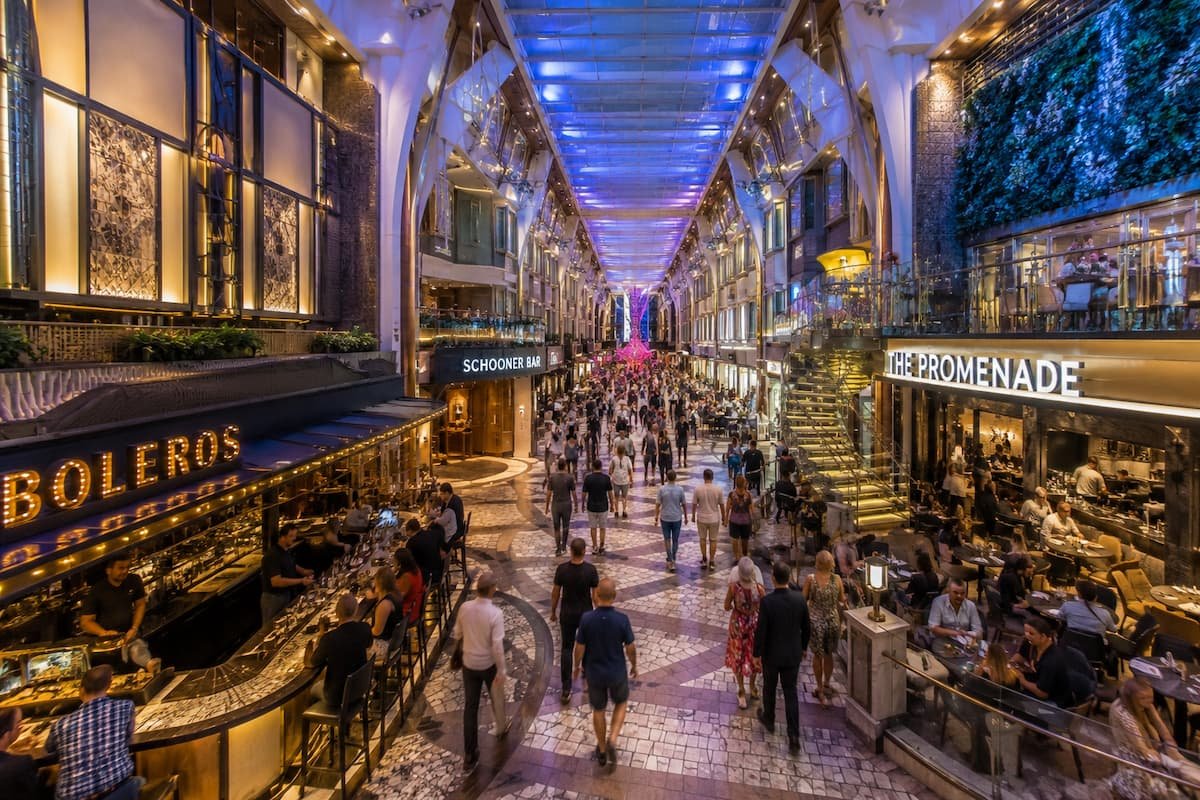 legend of the seas promenade
